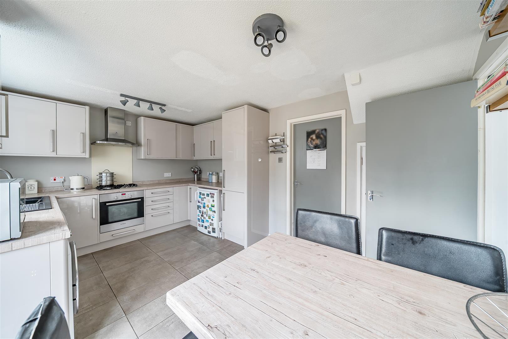 Porth Y Waun, Gowerton, Swansea, SA4 3BJ